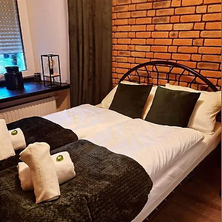 Daire W Starym Obiektywie Kowary